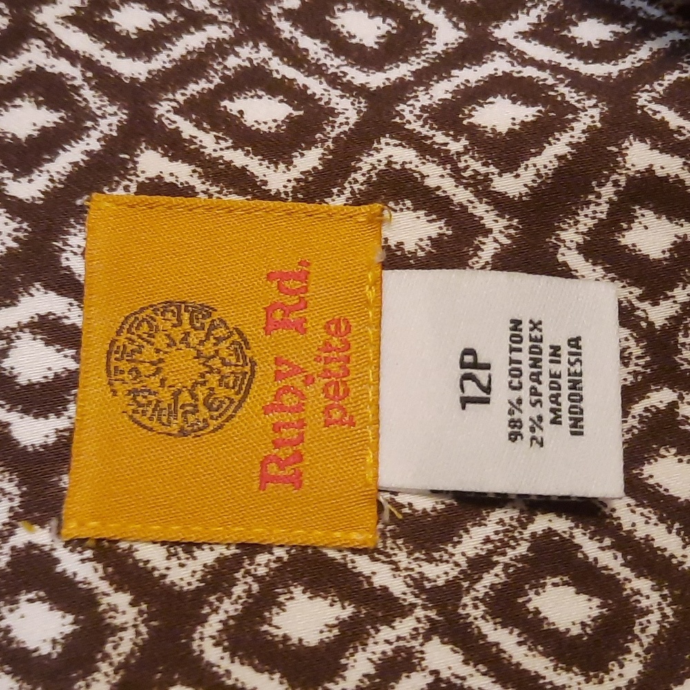 Pretty Ruby Rd. Jacket - Picture 3 of 4